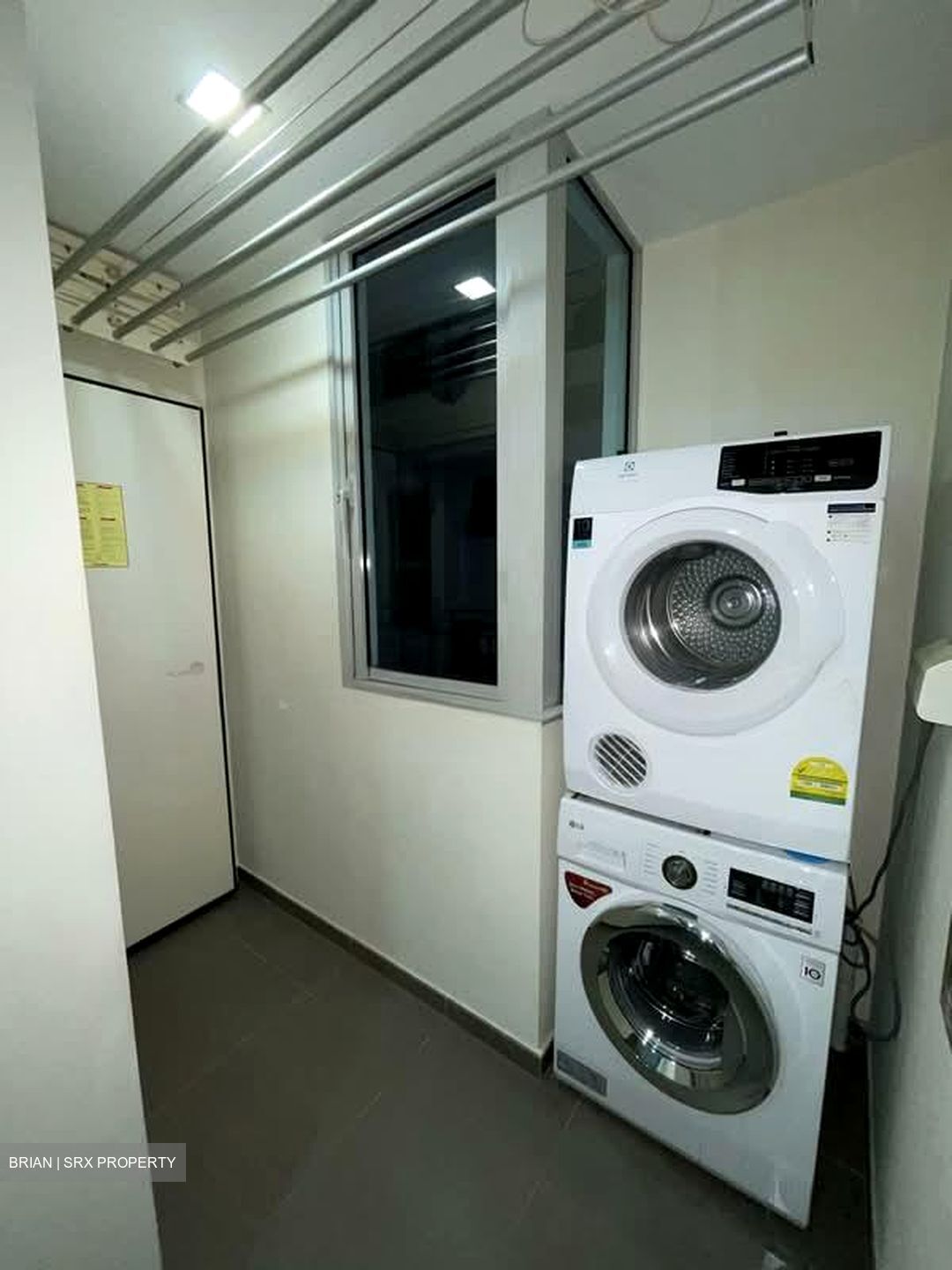 The Esta (D15), Condominium #574496521